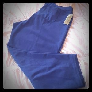 NWT! Denim color pant• Plus size 2X